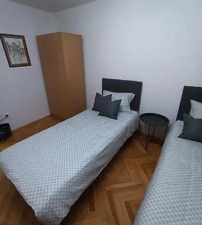 Stan Na Dan E&e Appartement *