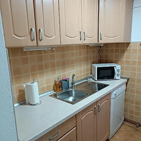 Apartment Stan Na Dan E&e Visoko